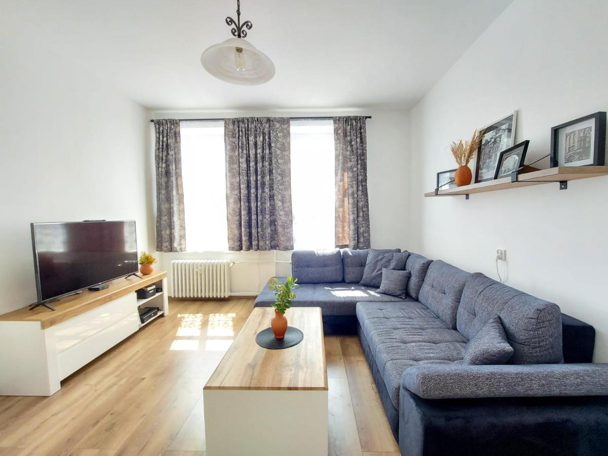 Ratusz Na 5 Apartment Jelenia Gora Exterior photo